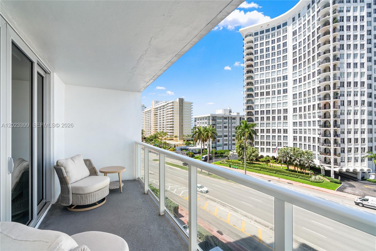 5701 Collins Ave # 503
