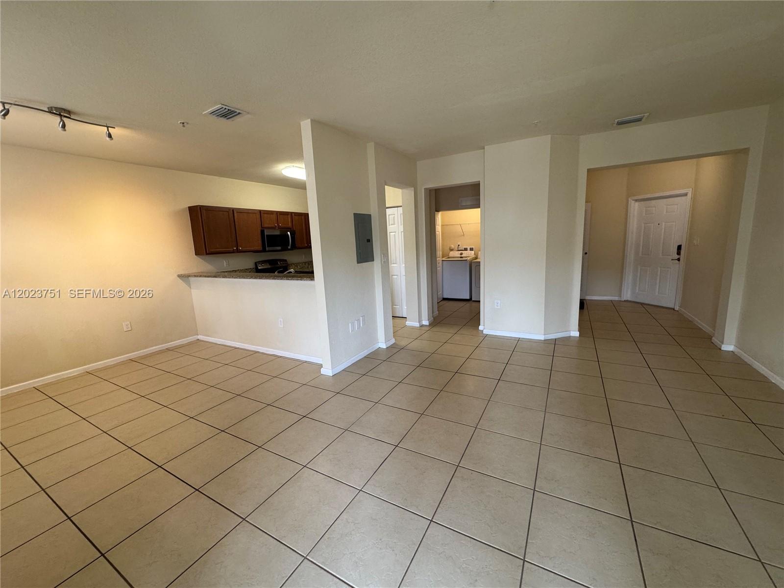 8650 NW 97 ave # 209