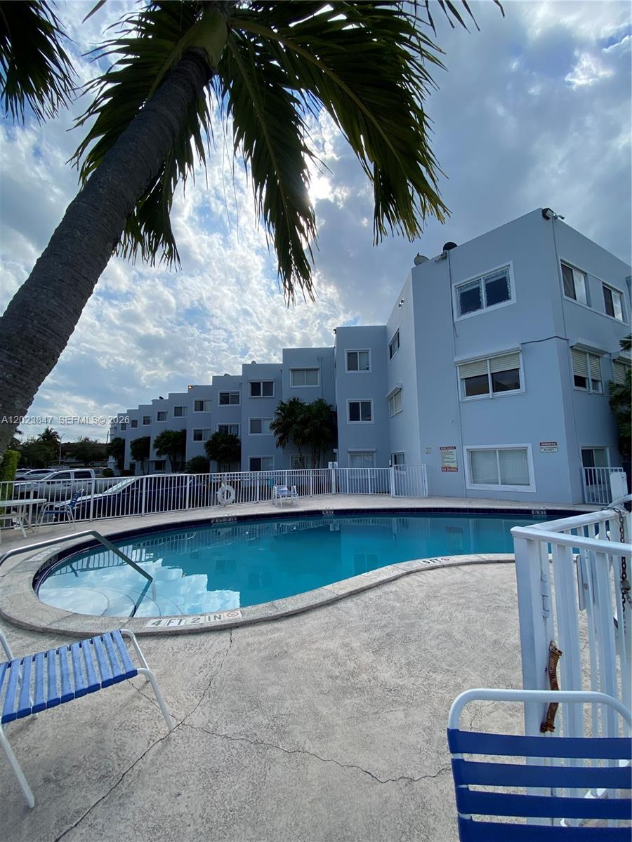 1185 Marseille Dr # 103
