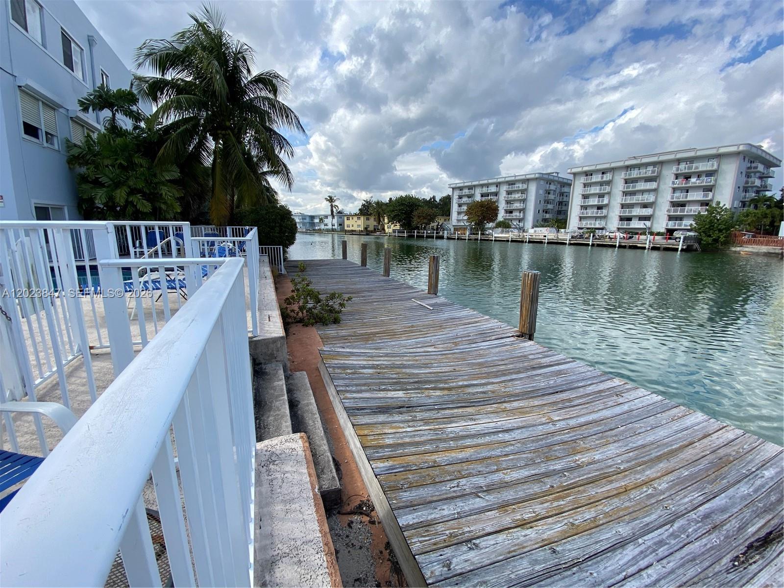 1185 Marseille Dr # 103