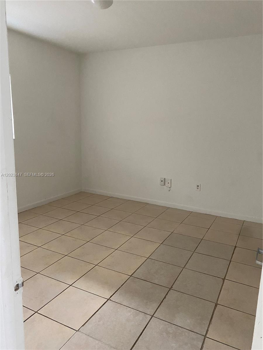 1185 Marseille Dr # 103