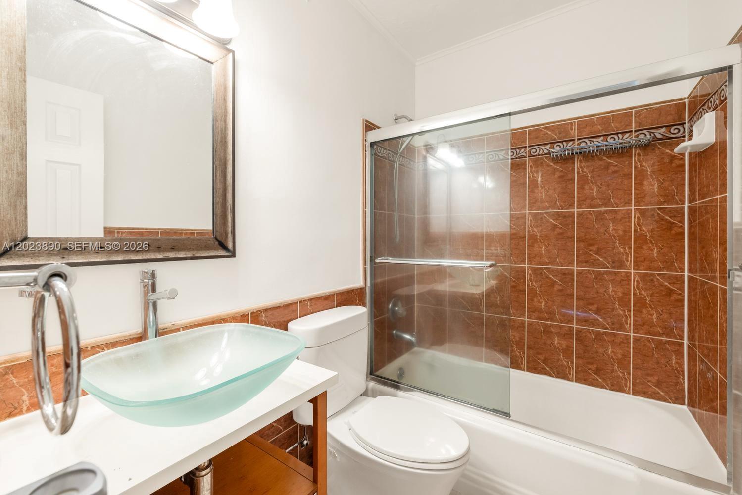 2451 Brickell Ave # 2E