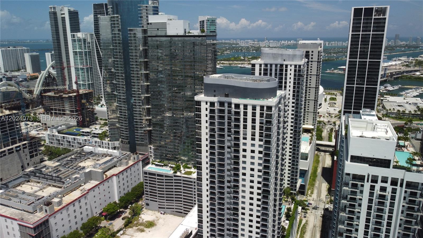 697 N Miami Ave Unit: 1810