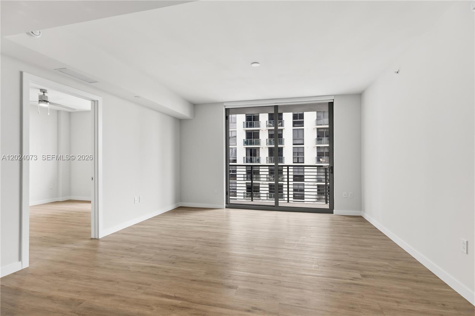 697 N Miami Ave Unit: 1810