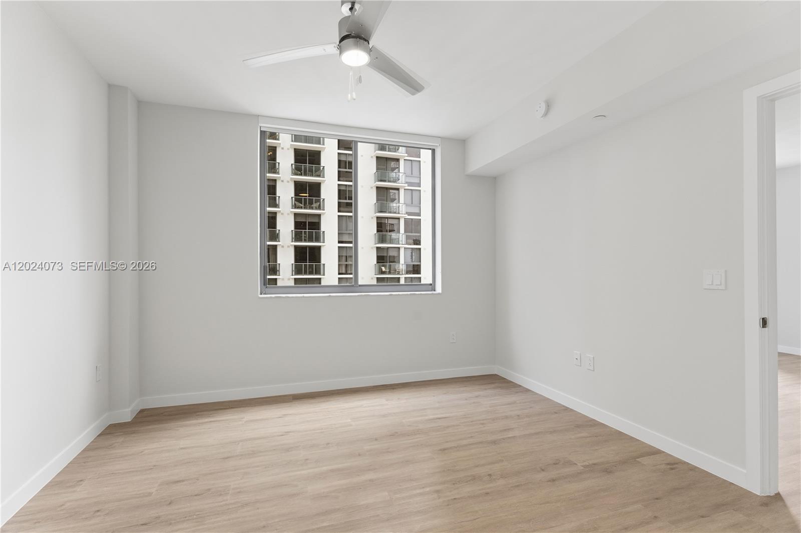 697 N Miami Ave Unit: 1810