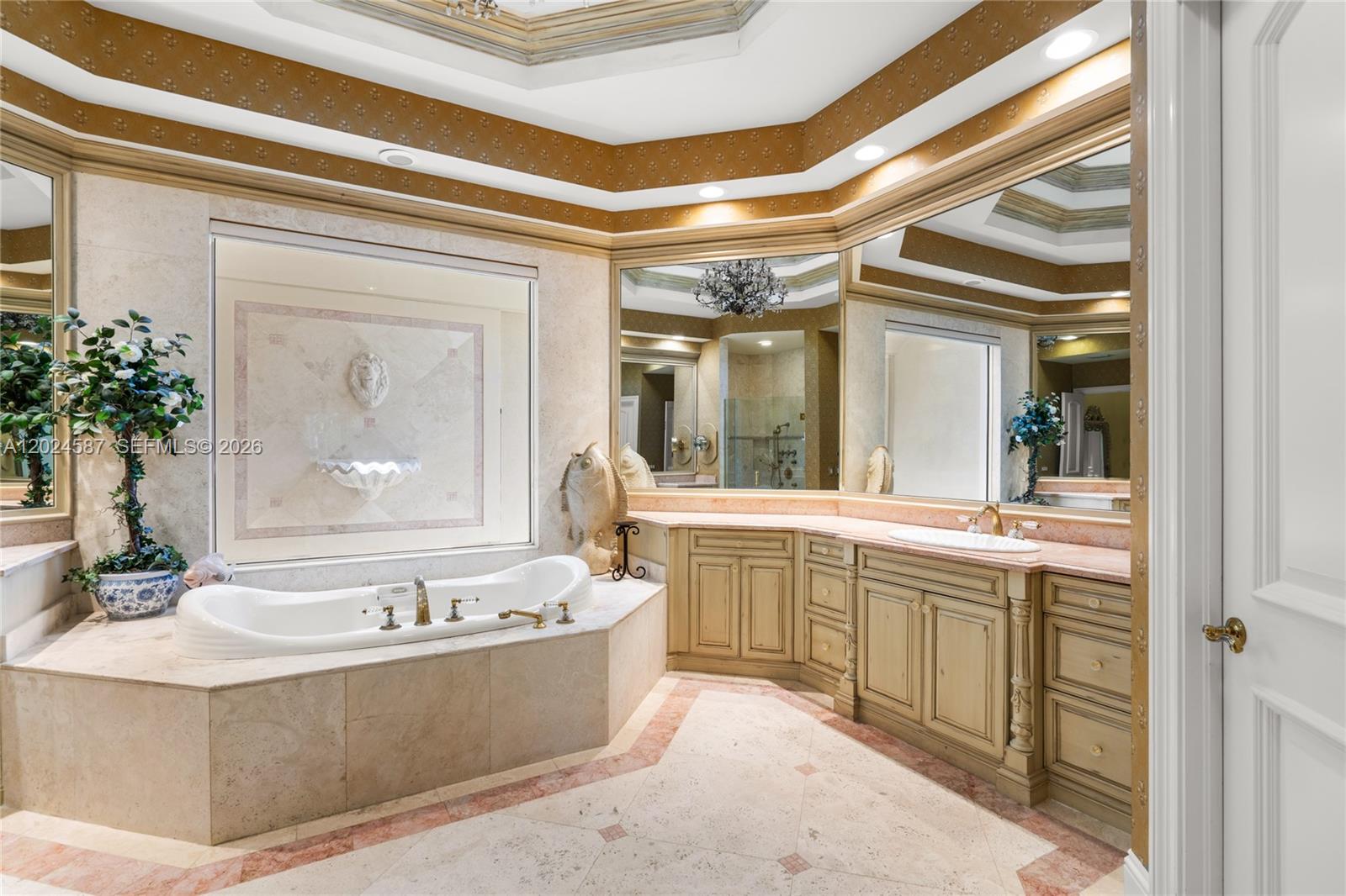 832 Harbour Isle Place