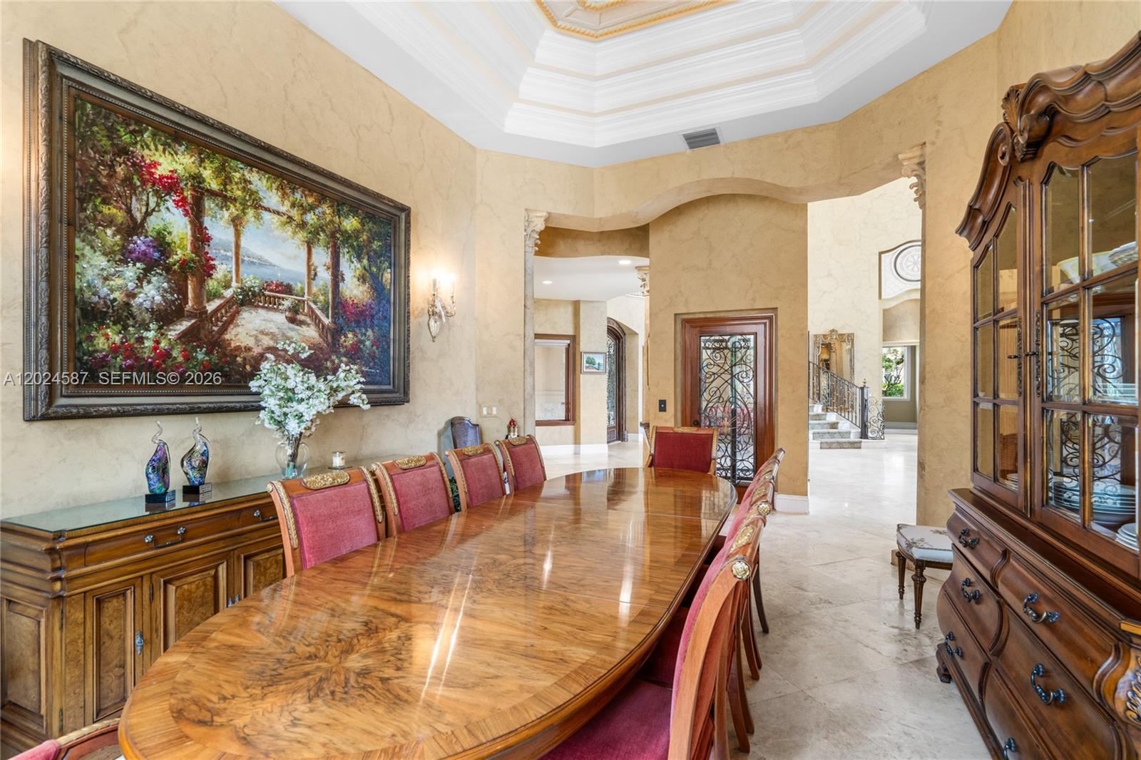 832 Harbour Isle Place