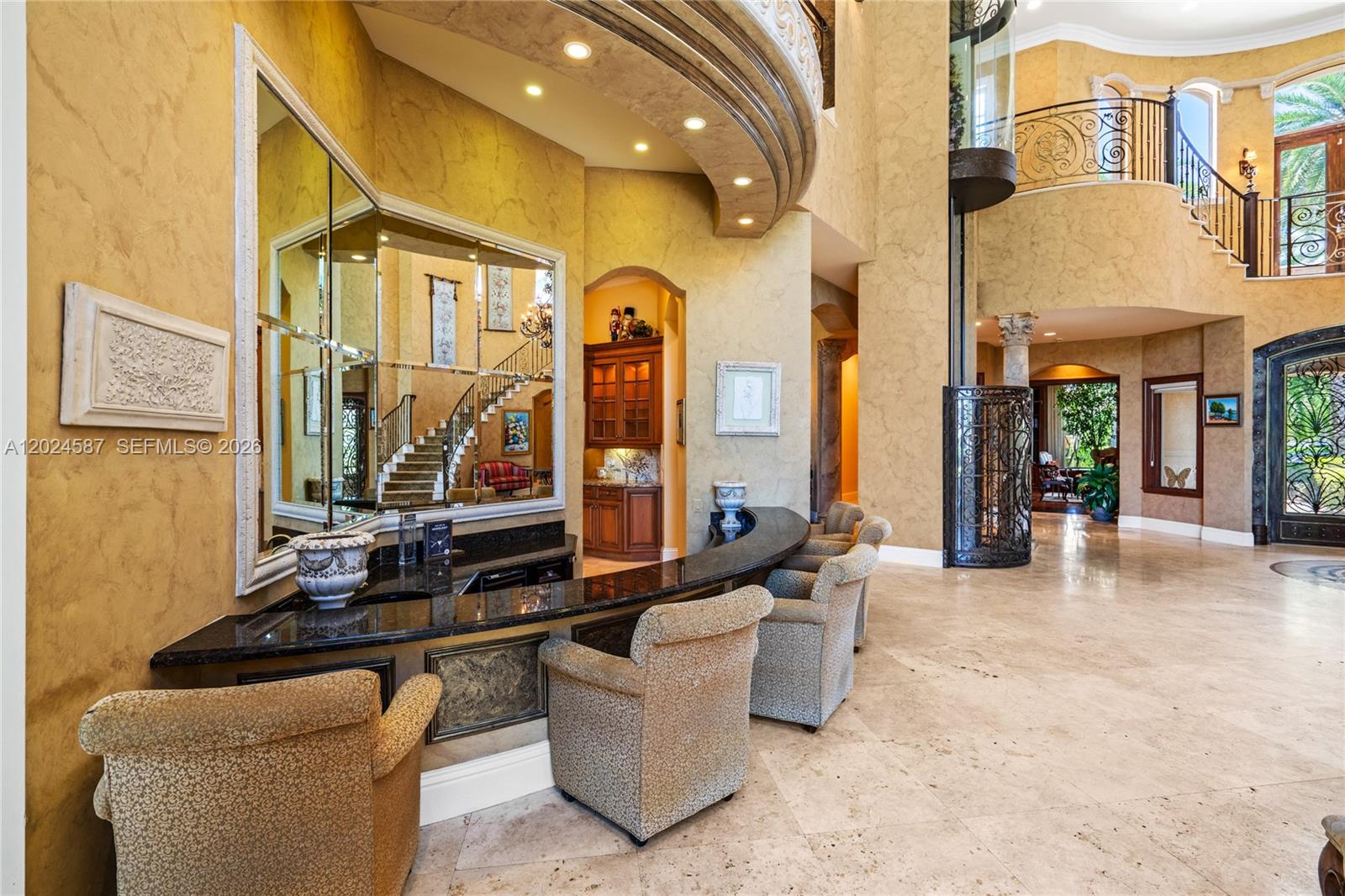 832 Harbour Isle Place