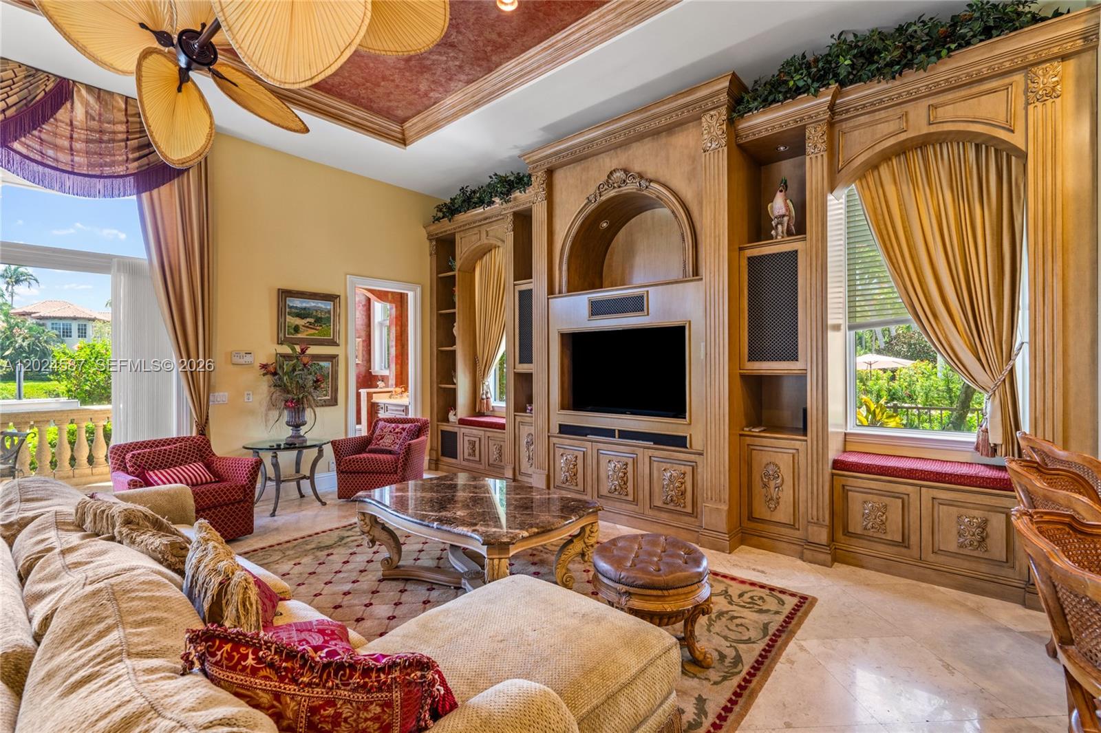 832 Harbour Isle Place