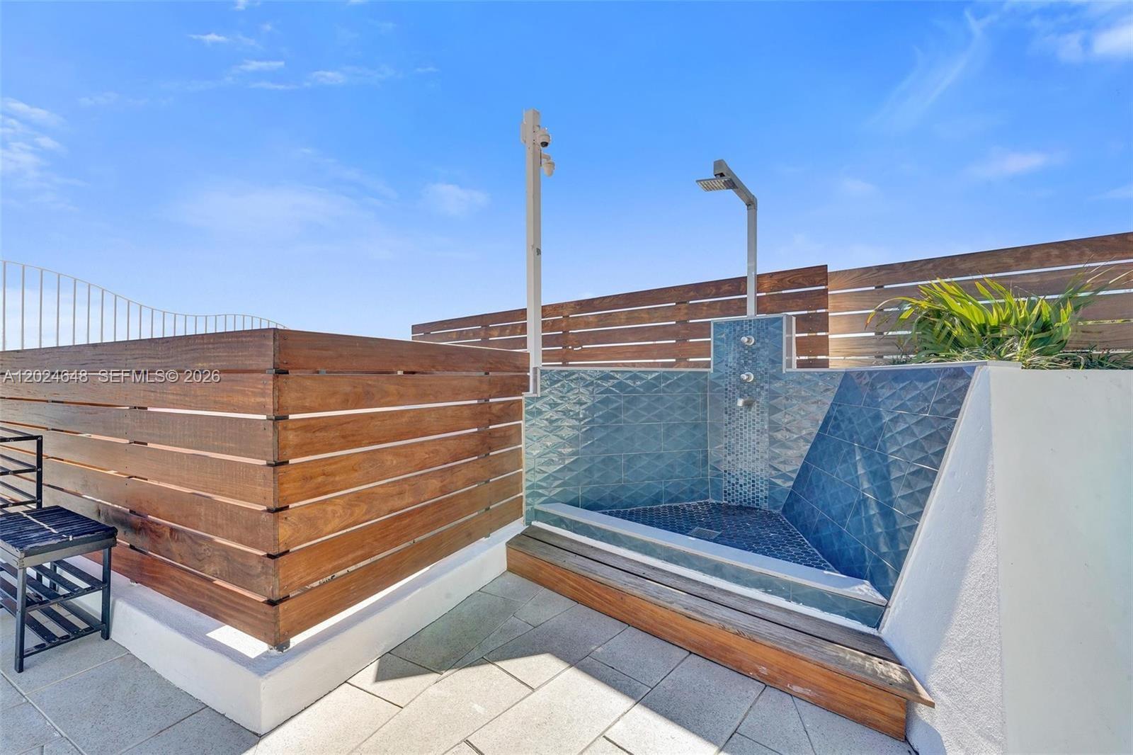 3140 S Ocean Dr # 1705