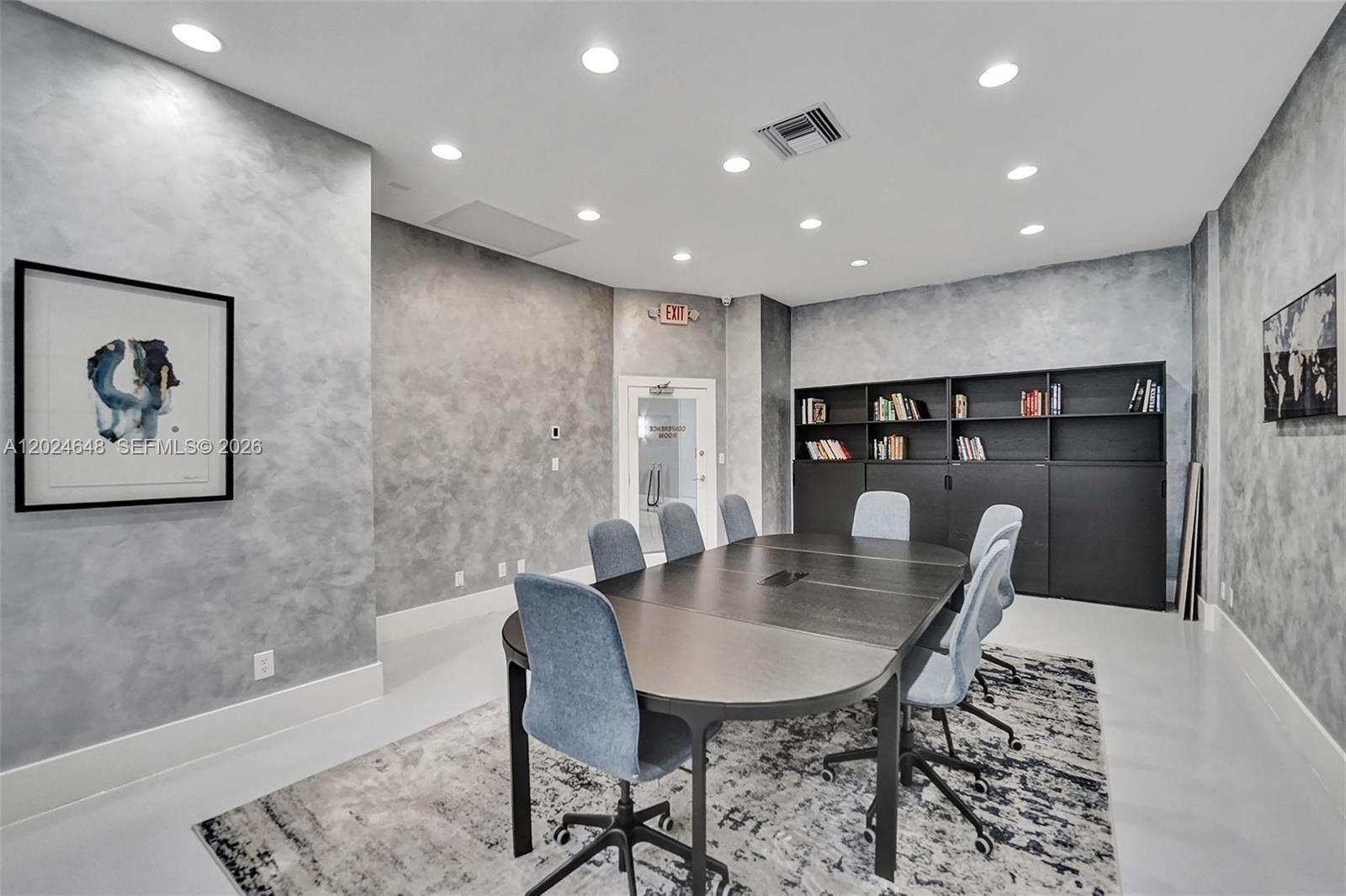 3140 S Ocean Dr # 1705