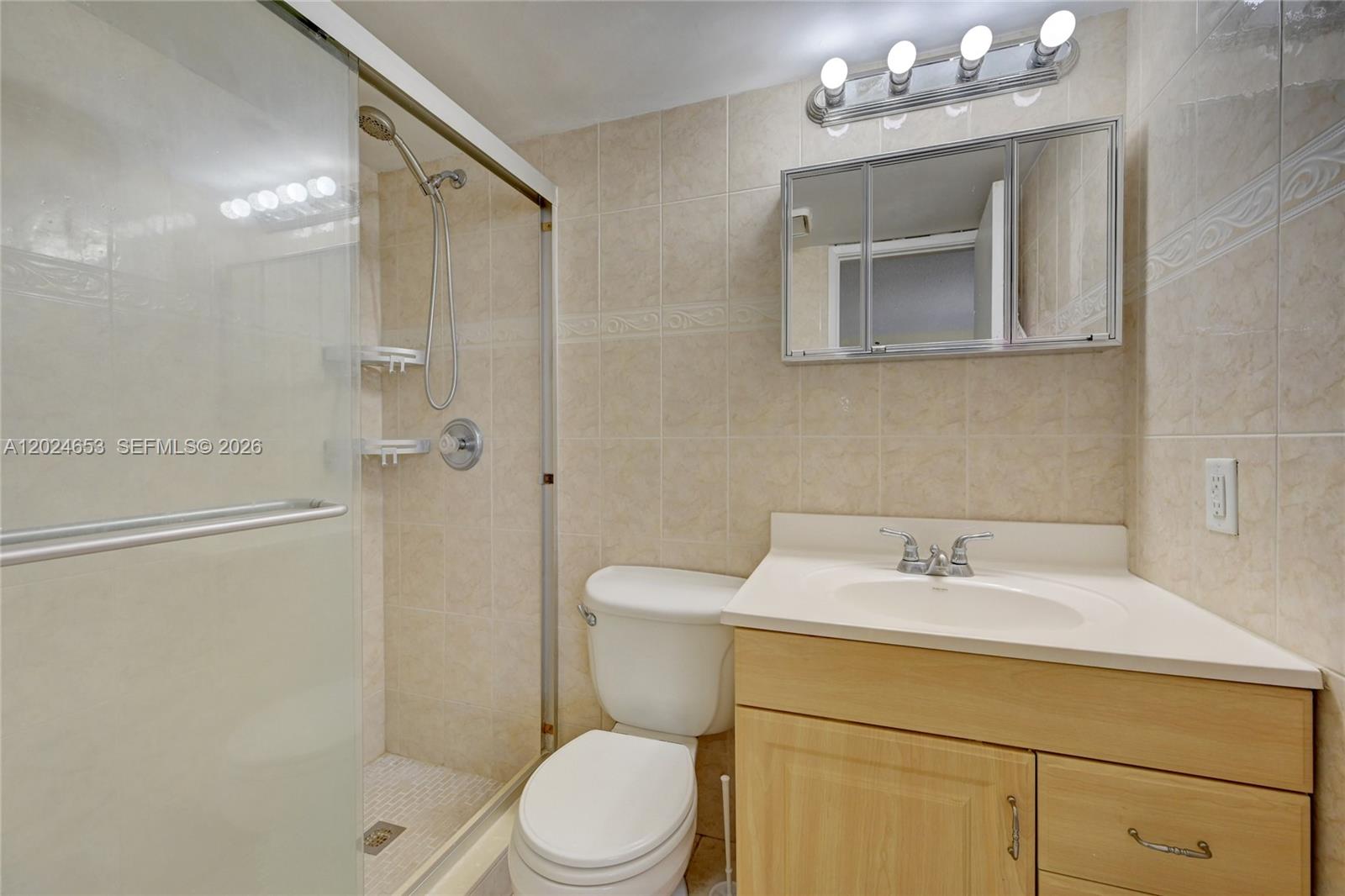 1040 SE 4th Ave # 128