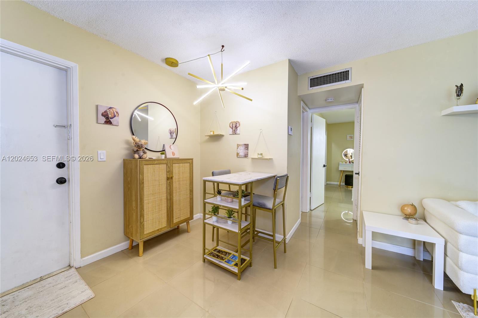 1040 SE 4th Ave # 128