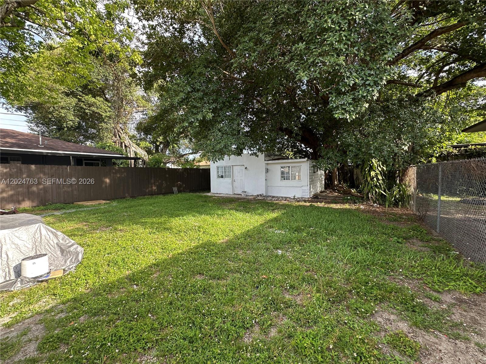 1773 NW 45th St