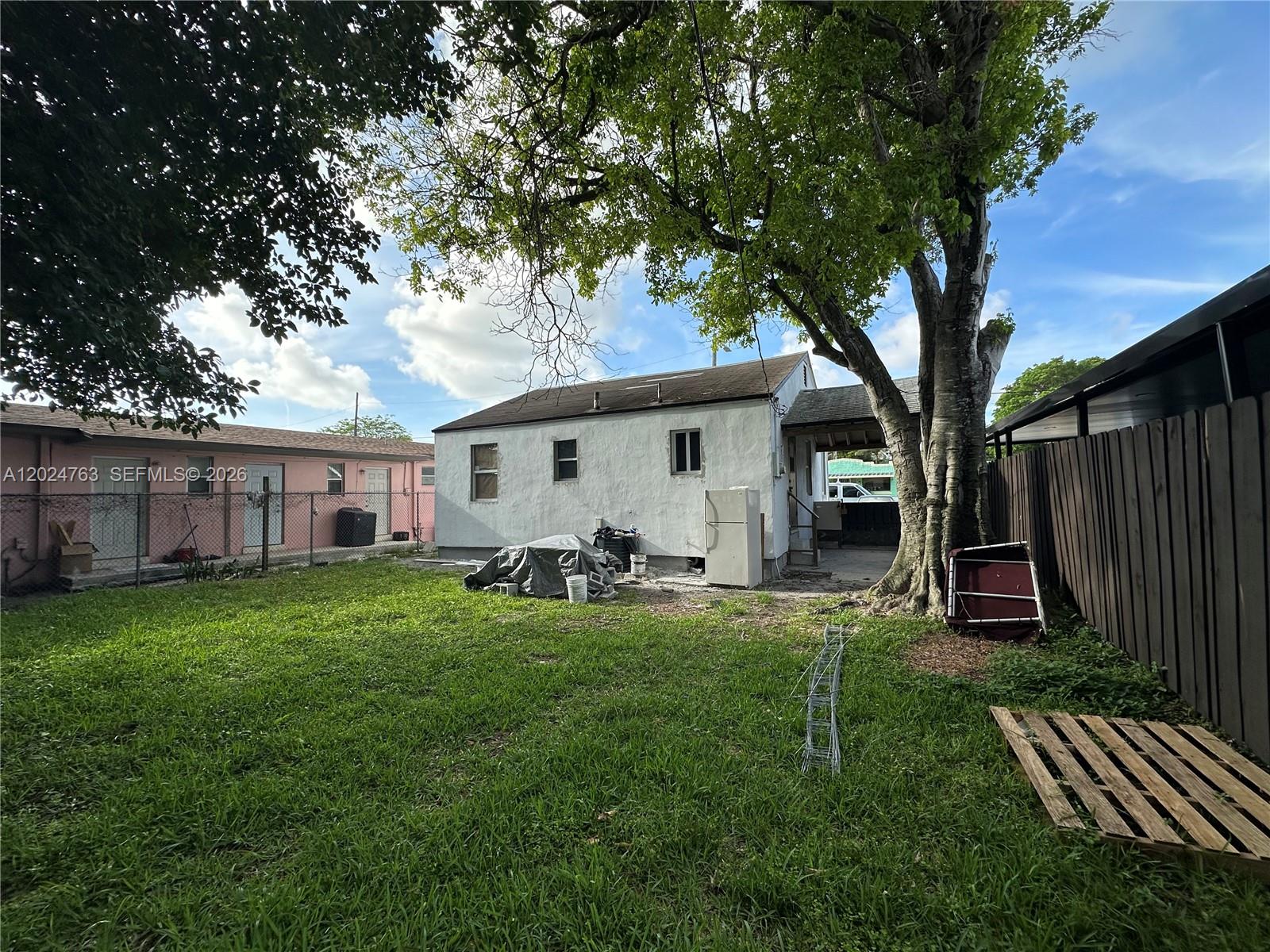 1773 NW 45th St