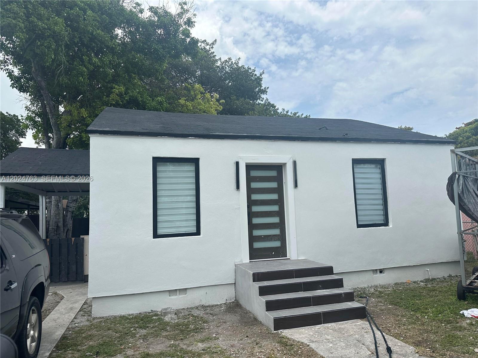 1773 NW 45th St