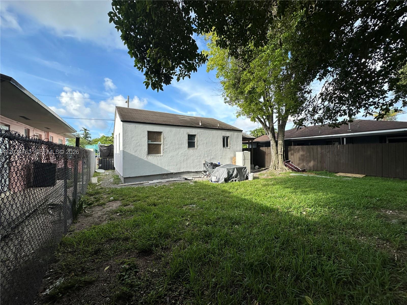 1773 NW 45th St