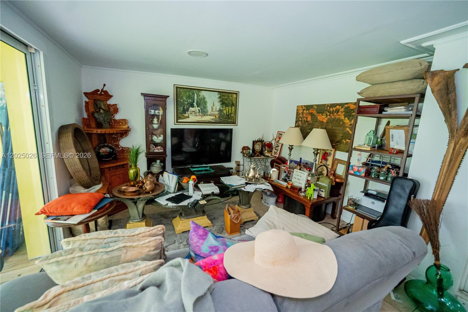 548 East Dr