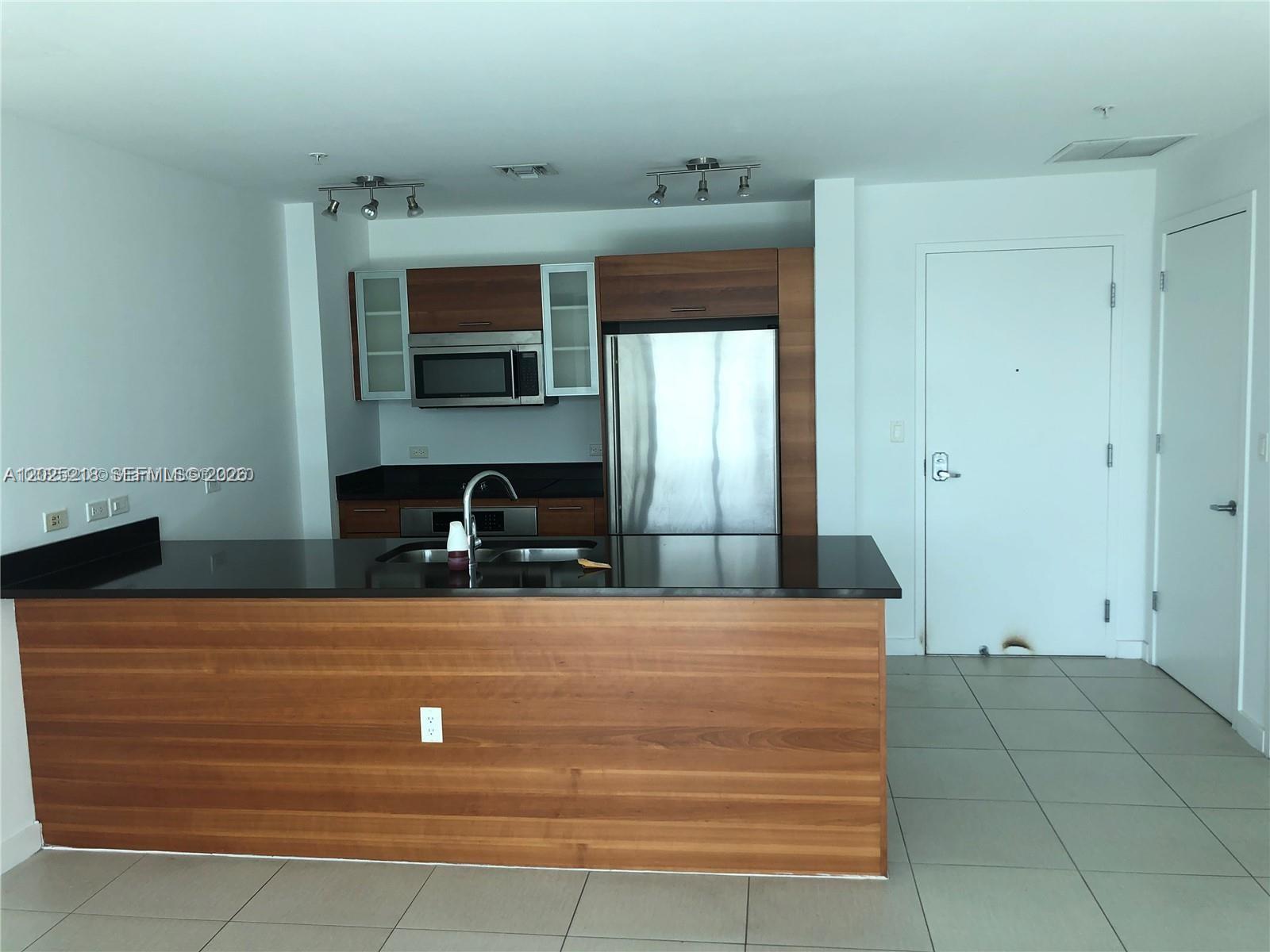 3301 NE 1 AVE # H1003