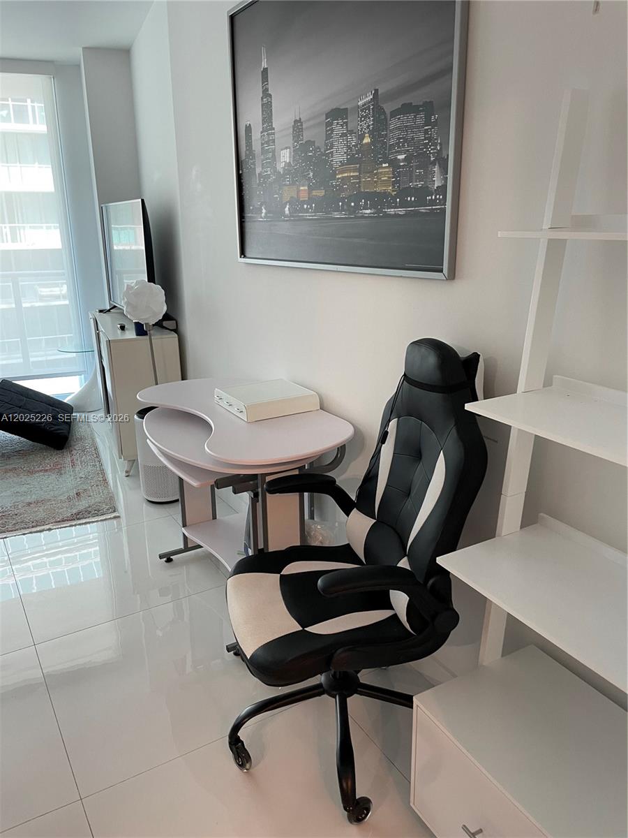 1100 S MIAMI AVE Unit: 3306