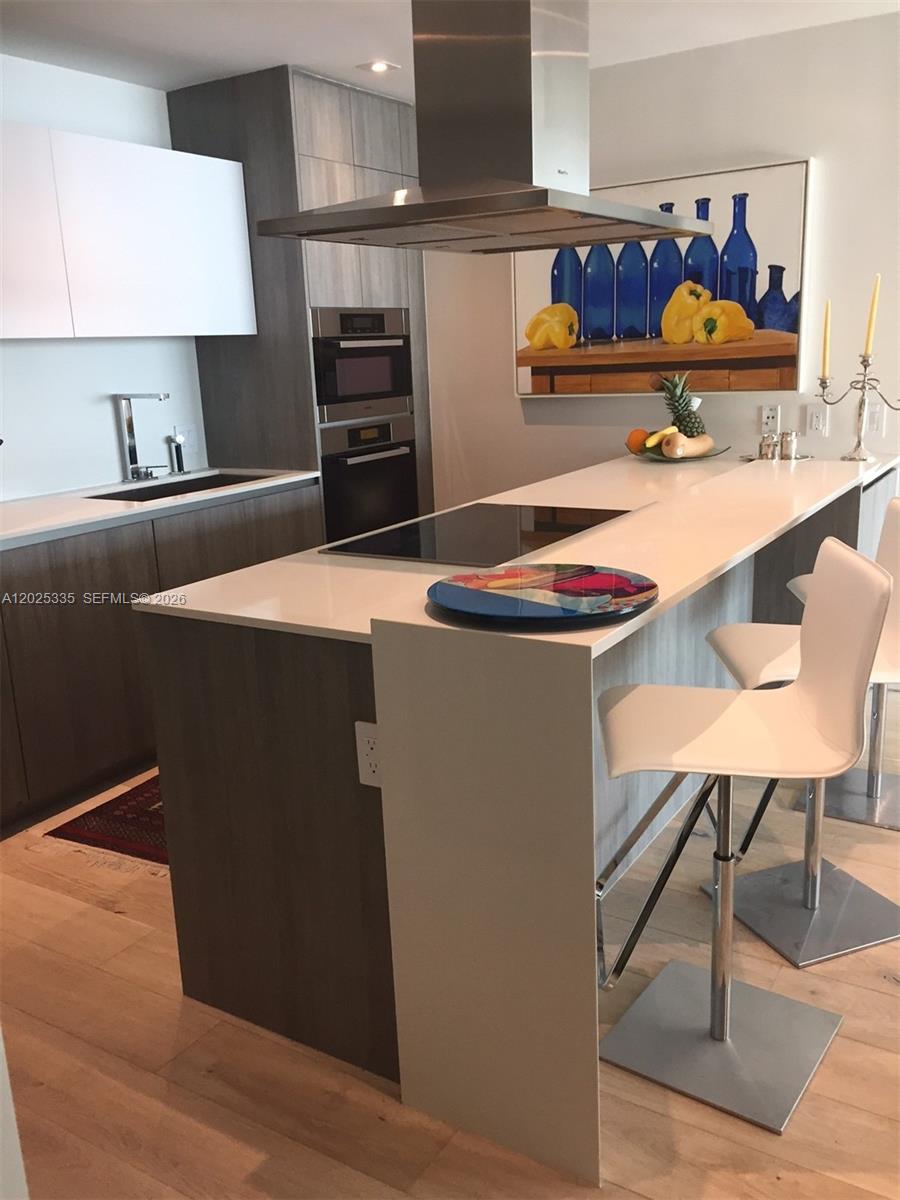 350 OCEAN DR # 304N