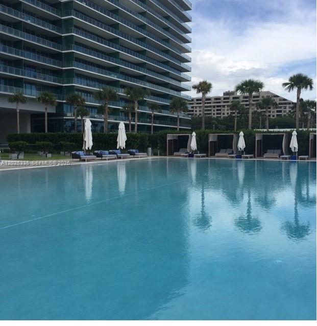 350 OCEAN DR # 304N
