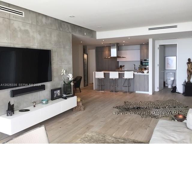 350 OCEAN DR # 304N