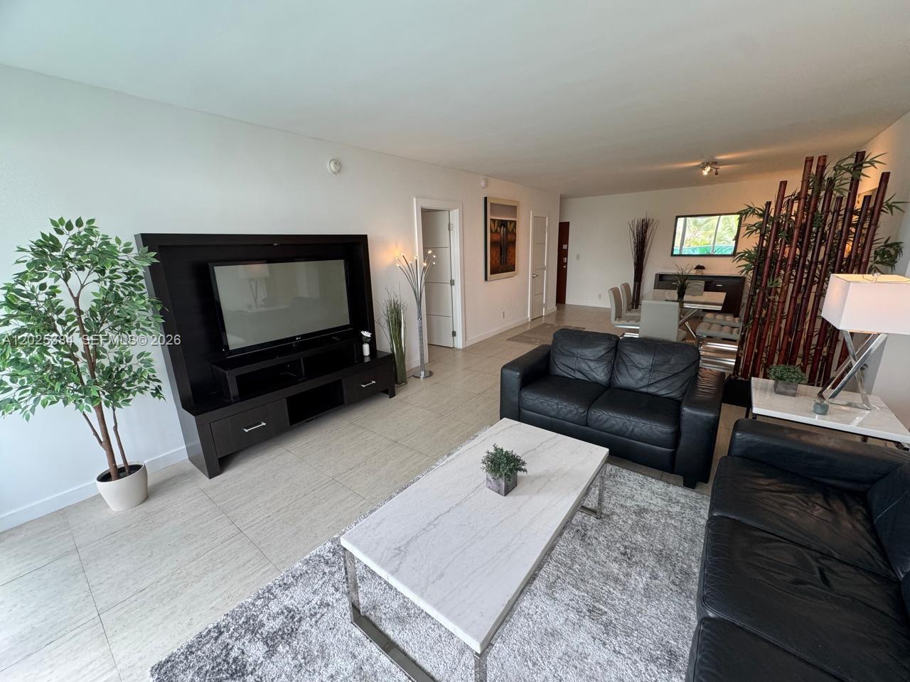 4001 S Ocean Dr # 3P