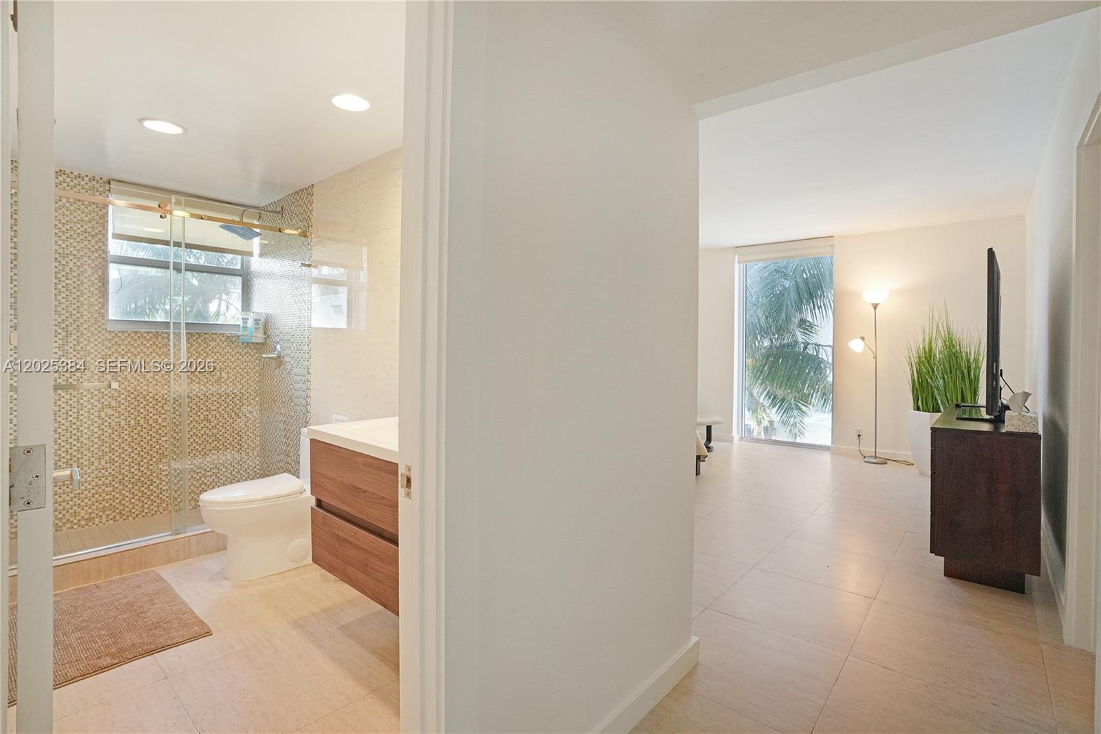 4001 S Ocean Dr # 3P