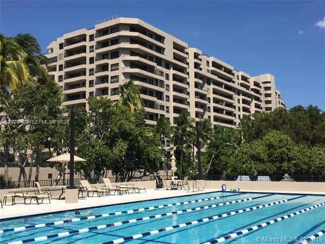 201 Crandon Blvd # 642