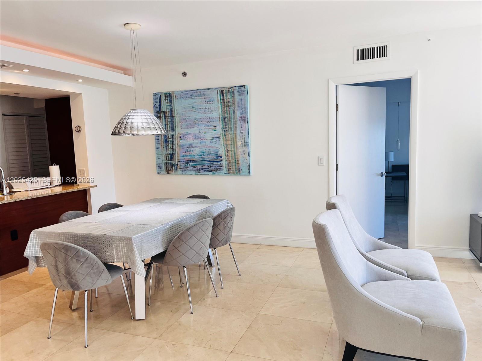 1830 S Ocean Drive # 1404