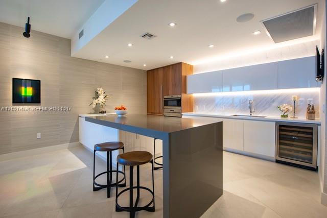 701 N Fort Lauderdale Beach Blvd Unit: 1504