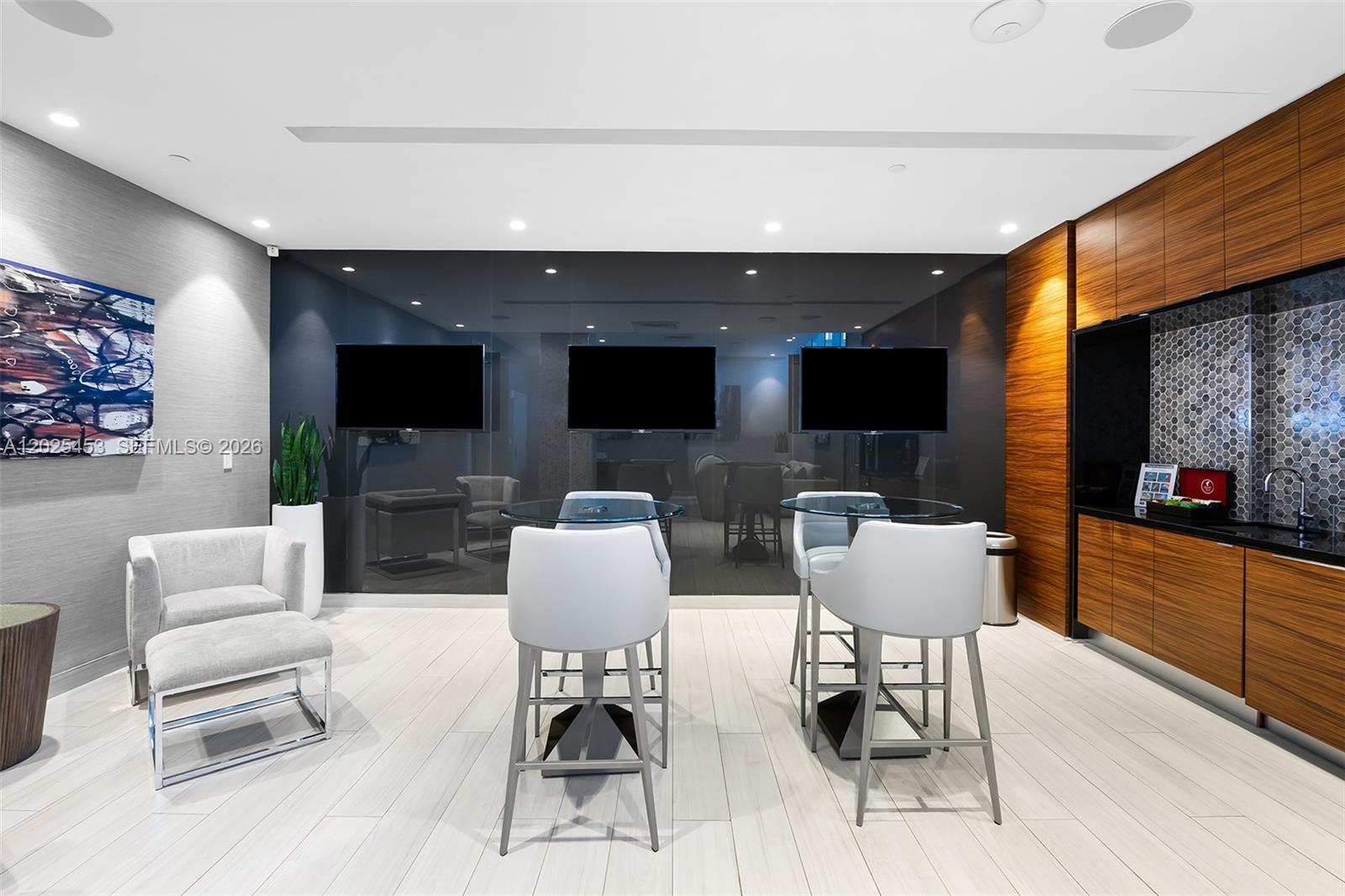 701 N Fort Lauderdale Beach Blvd Unit: 1504