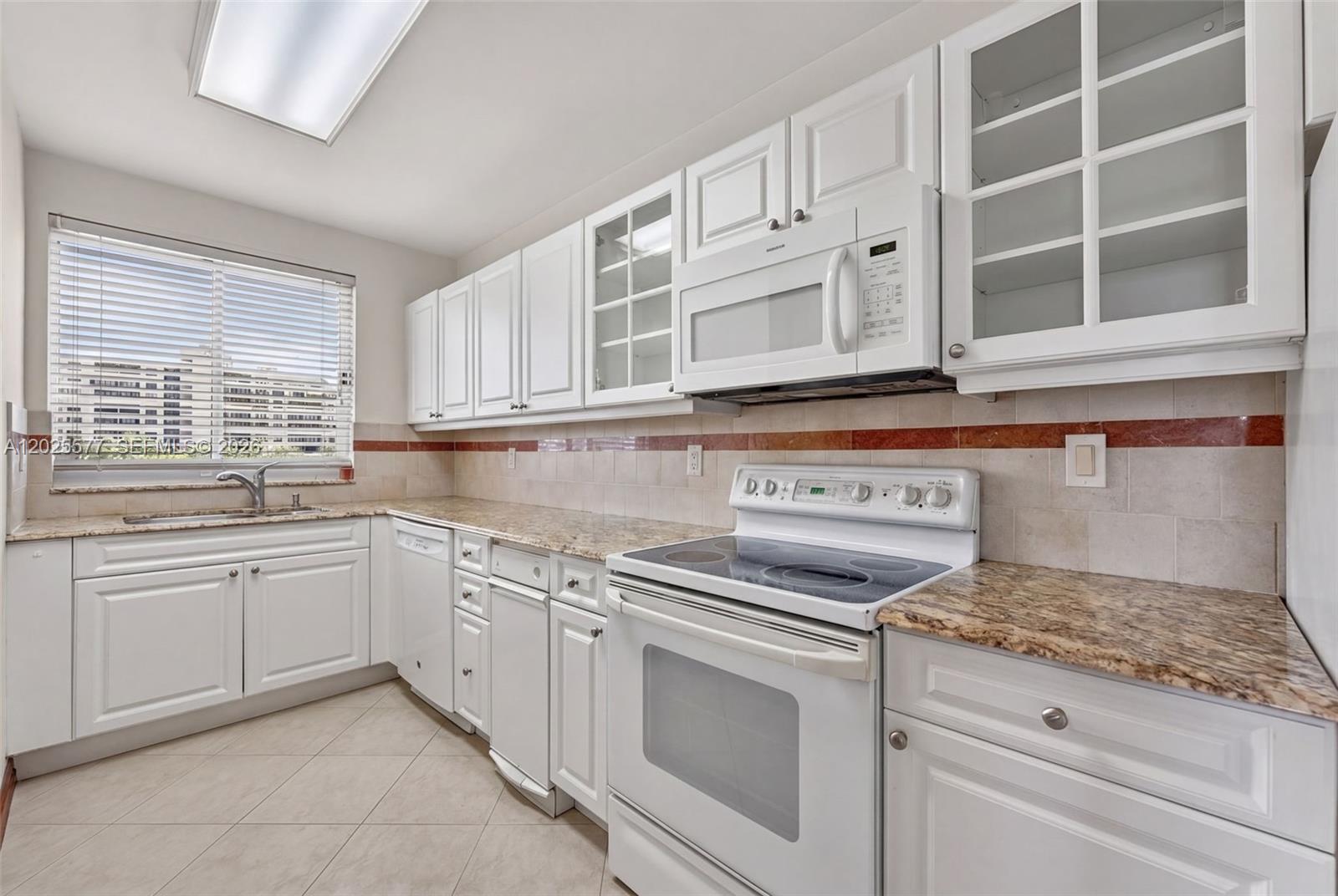 50 Ocean Lane Dr Unit: PH601