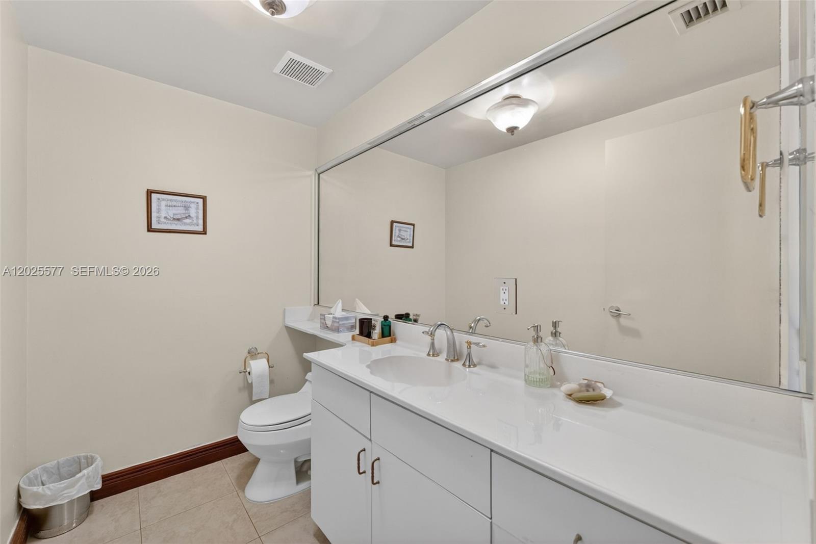 50 Ocean Lane Dr Unit: PH601