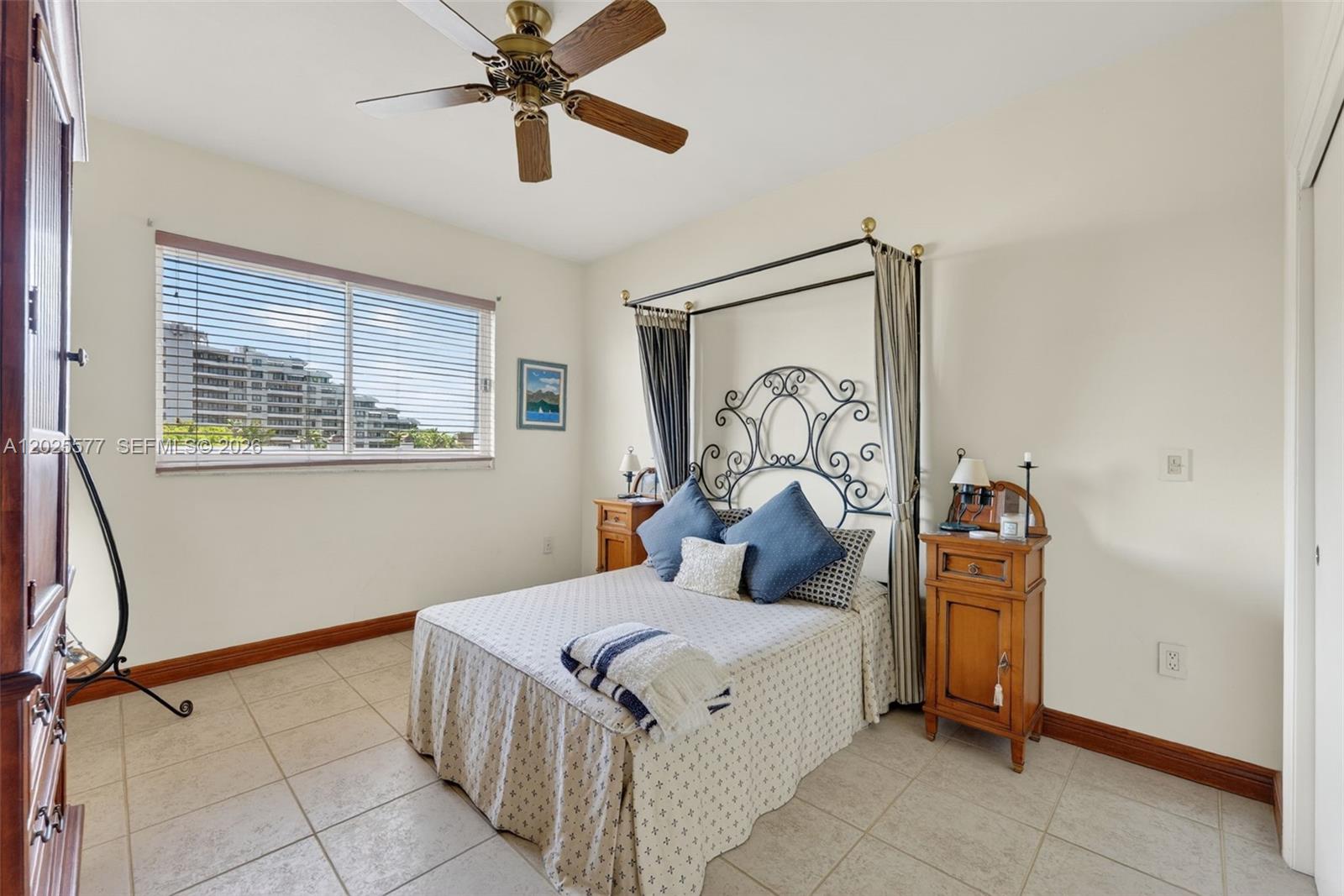50 Ocean Lane Dr Unit: PH601