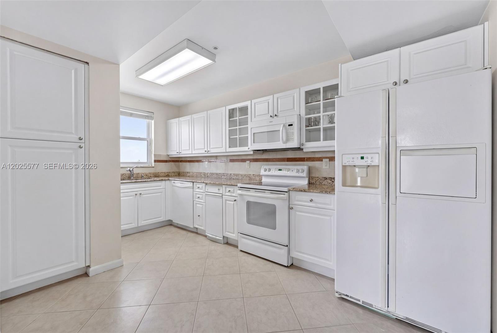 50 Ocean Lane Dr Unit: PH601