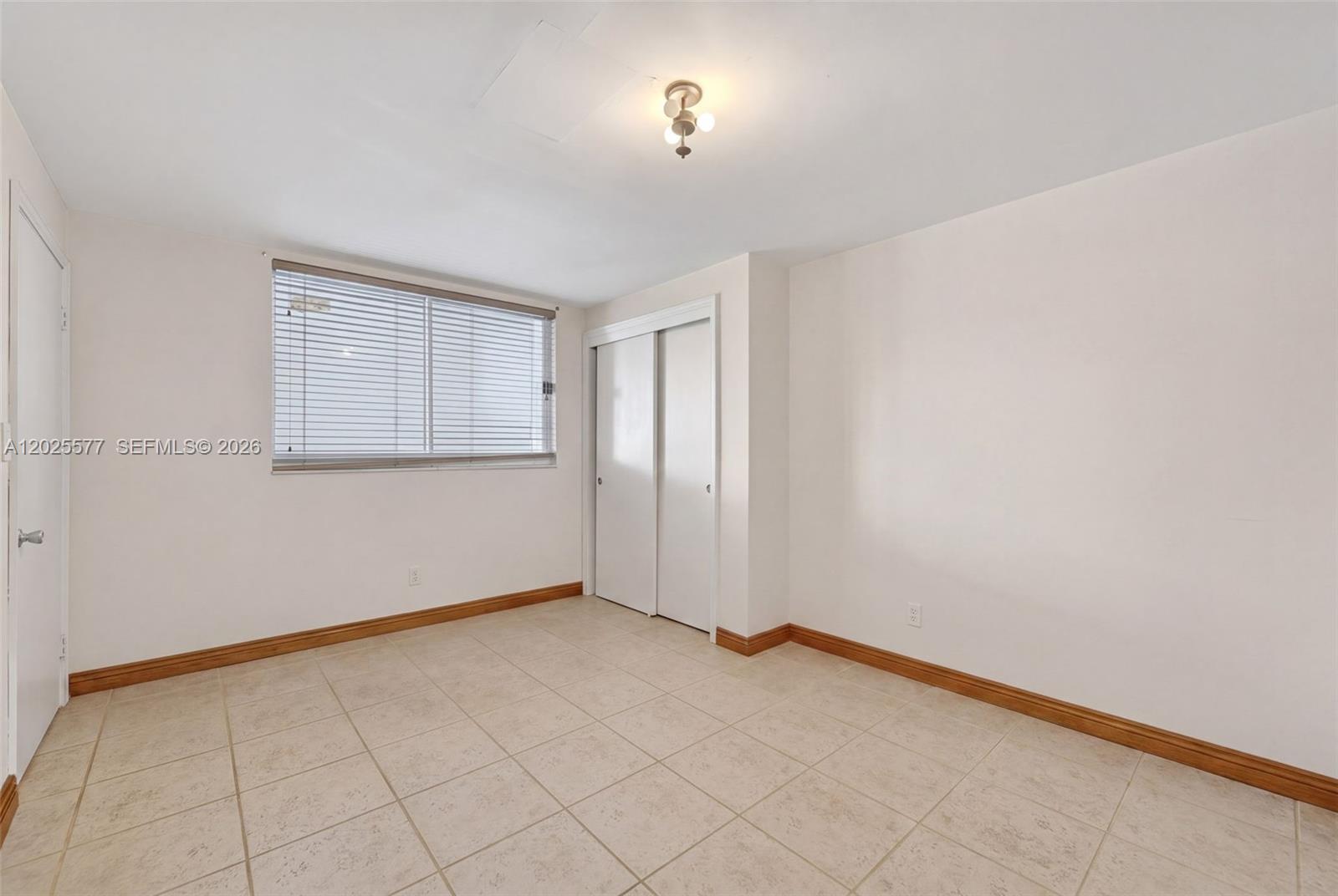 50 Ocean Lane Dr Unit: PH601