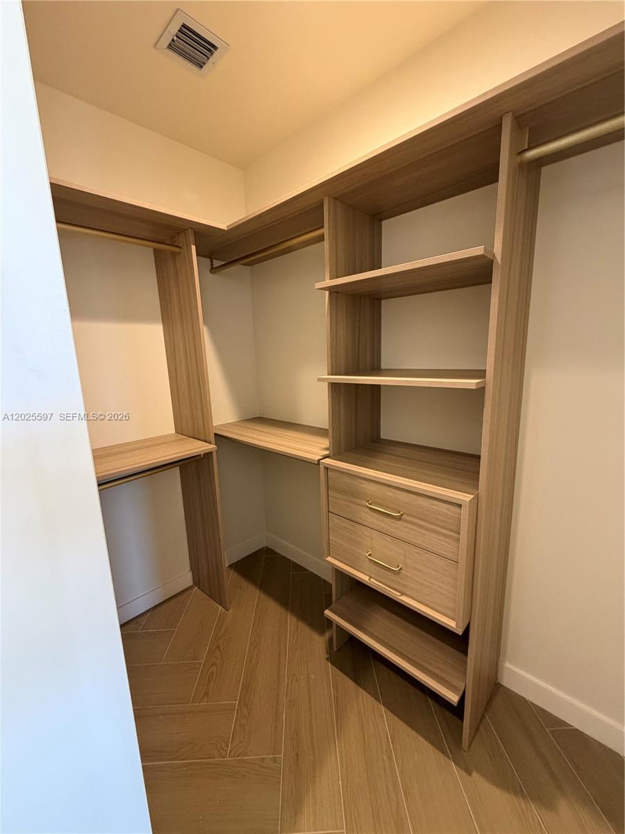 2700 NW 2nd ave # 416