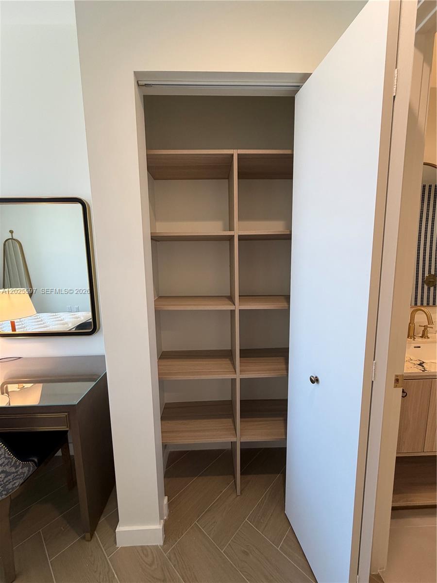 2700 NW 2nd ave # 416