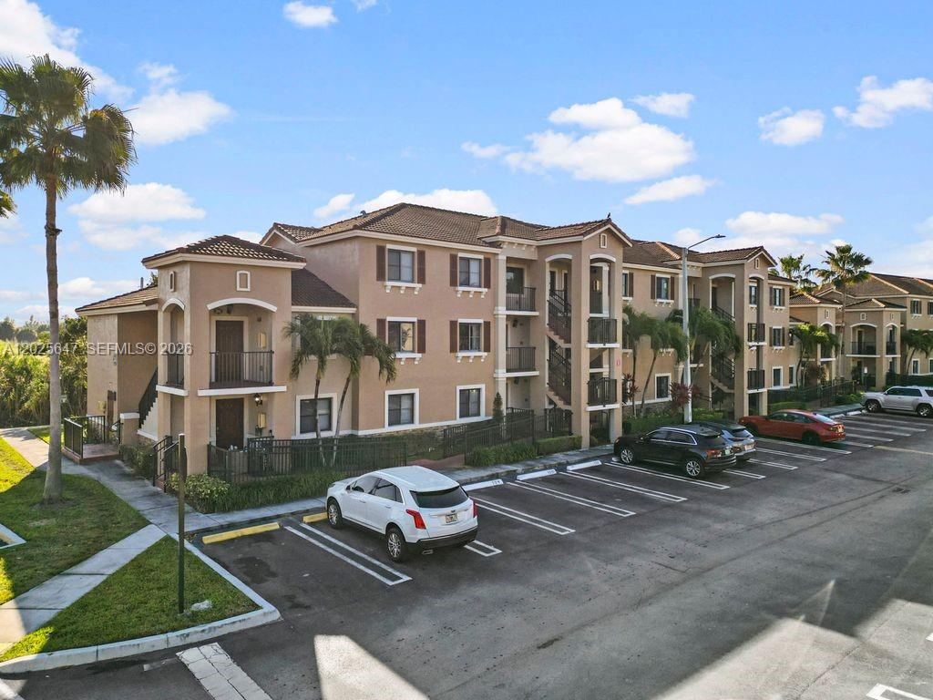 22441 SW 88th Pl # 5 Unit: 202-5