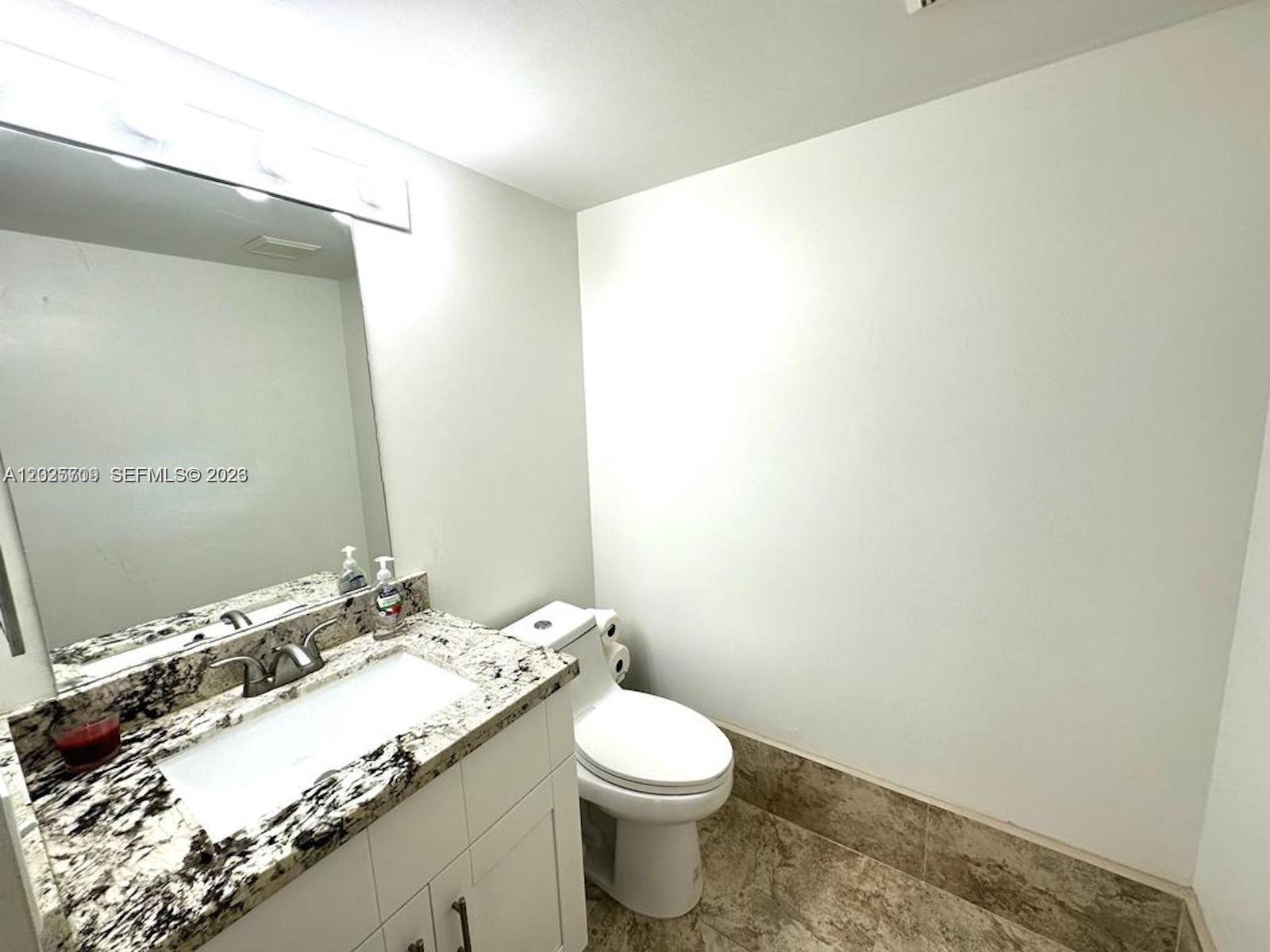850 SW 138th Ave # 307D