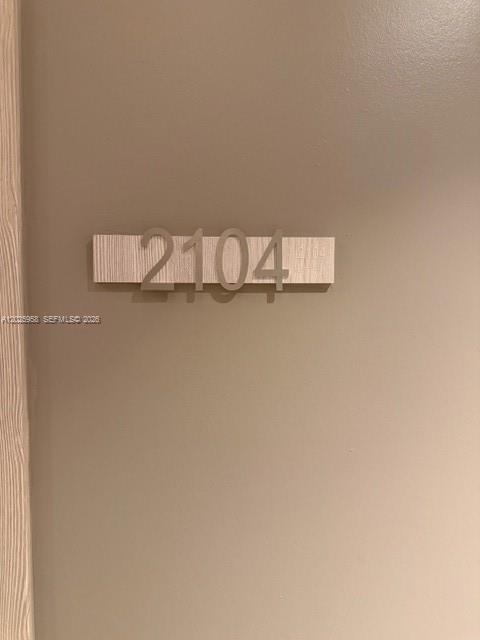 1000 Brickell Plz # 2104