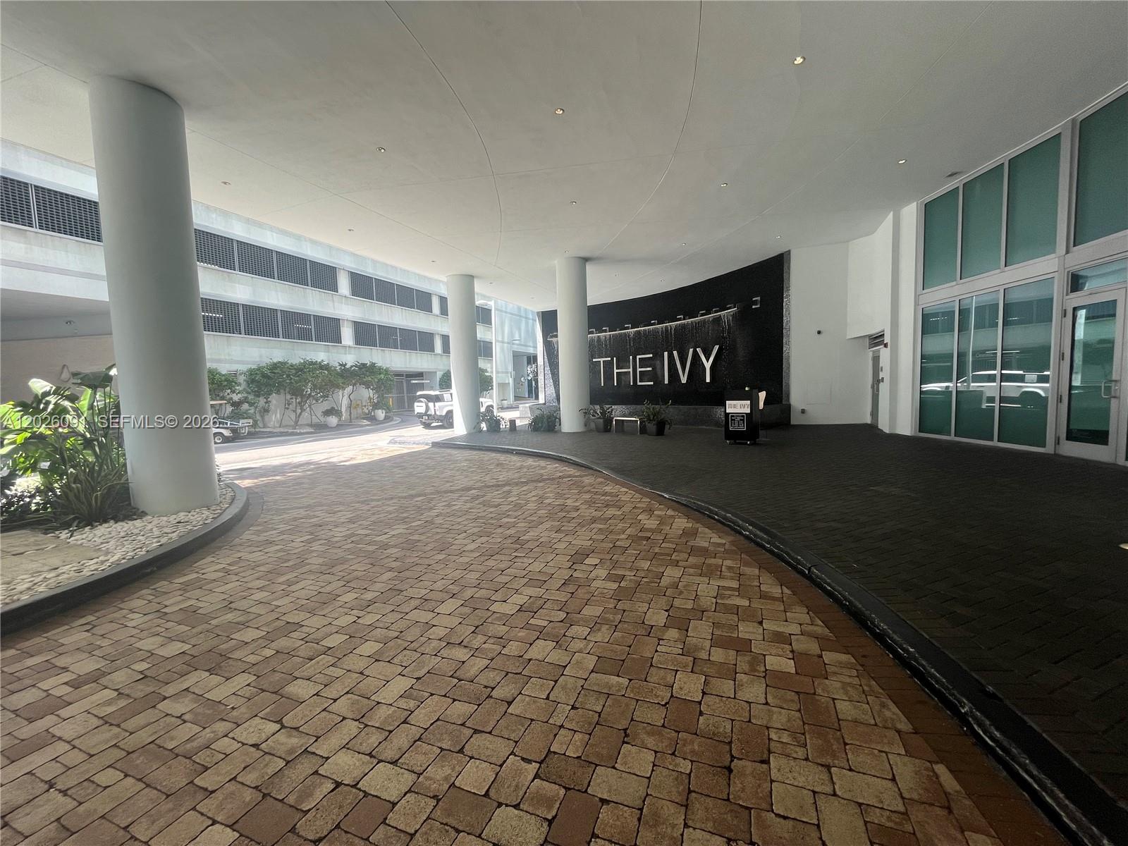 90 SW 3rd St # 1705