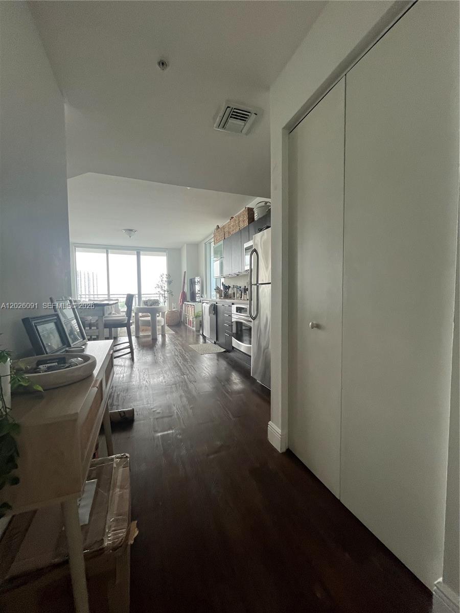 90 SW 3rd St # 1705