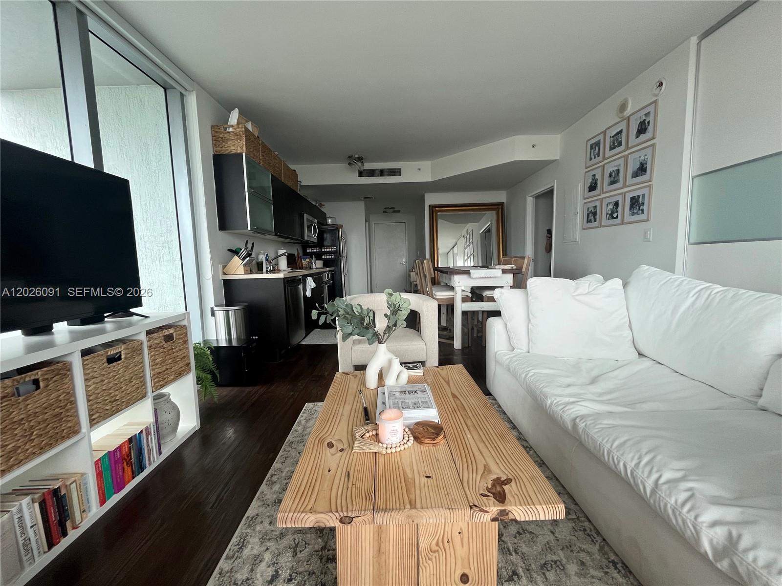 90 SW 3rd St # 1705