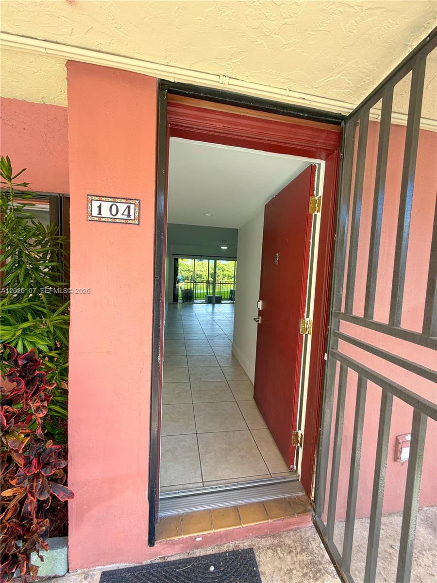 8775 Park Blvd # 104