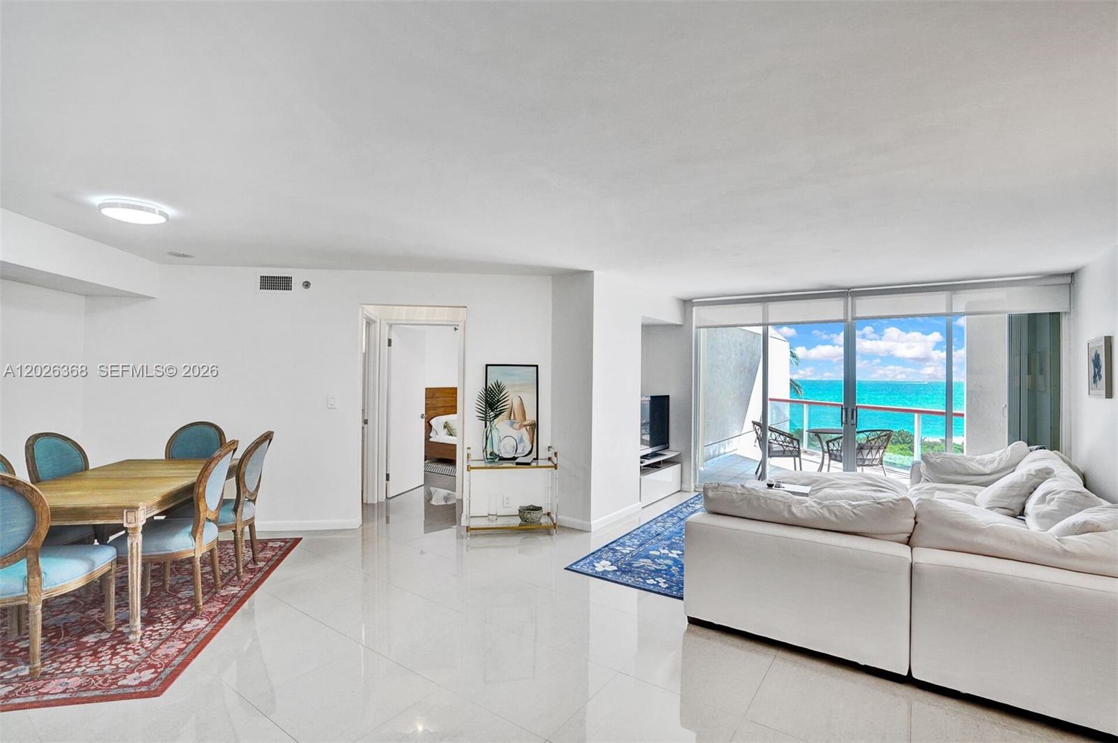 6767 Collins Ave # 408
