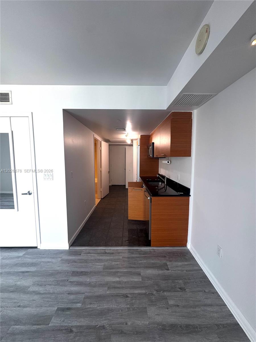 50 Biscayne Blvd # 3303