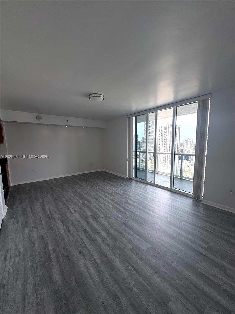 50 Biscayne Blvd # 3303
